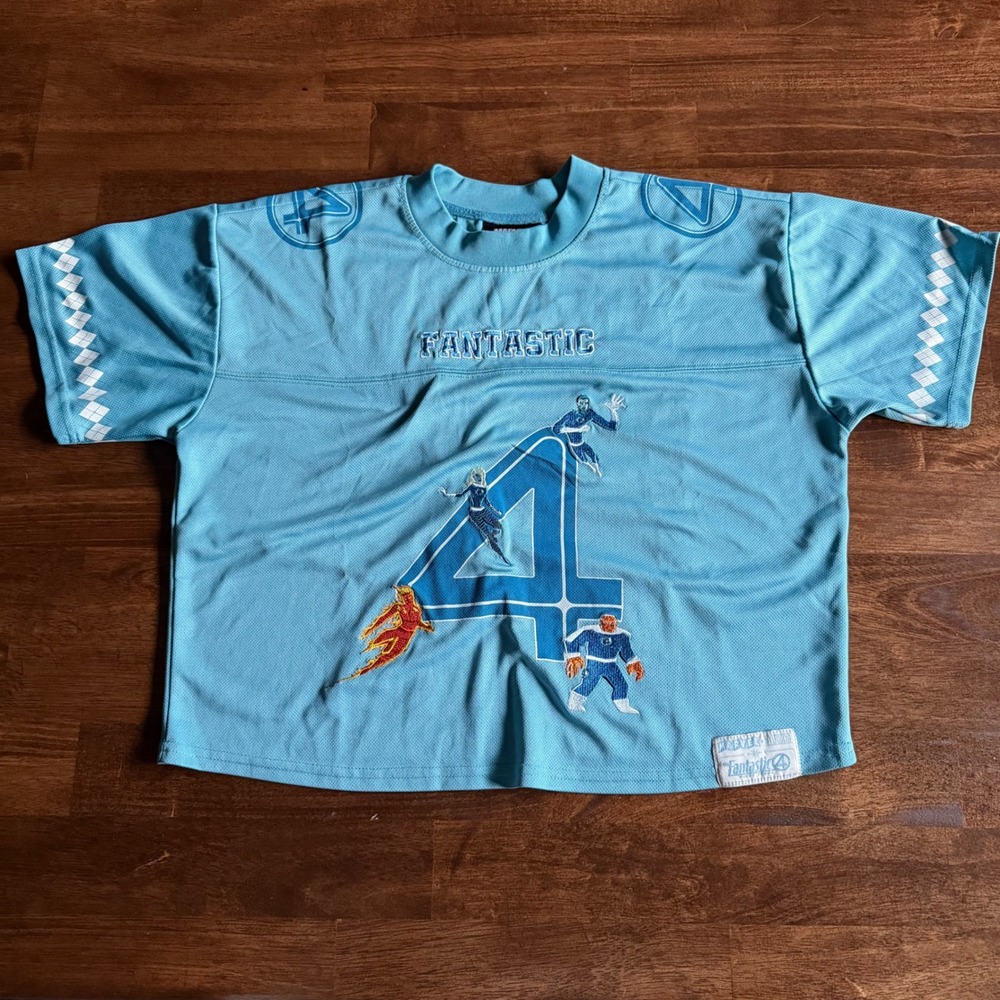 Marvel Fantastic 4 BoxLunch Blue Cropped Jersey Storm Medium Doomsday